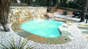 spa nature oasis equali piscine spa jauzzi jardin extérieur bassin lagon cascade eau aquatique paysagiste pisciniste piscinier