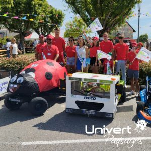 Caisses à savon pays-de-gex coccinelle camion-iveco teamunivert course descente folklore village prévessin-moëns univertpaysages tiktok viral paysagiste jardinier aménagement-paysager